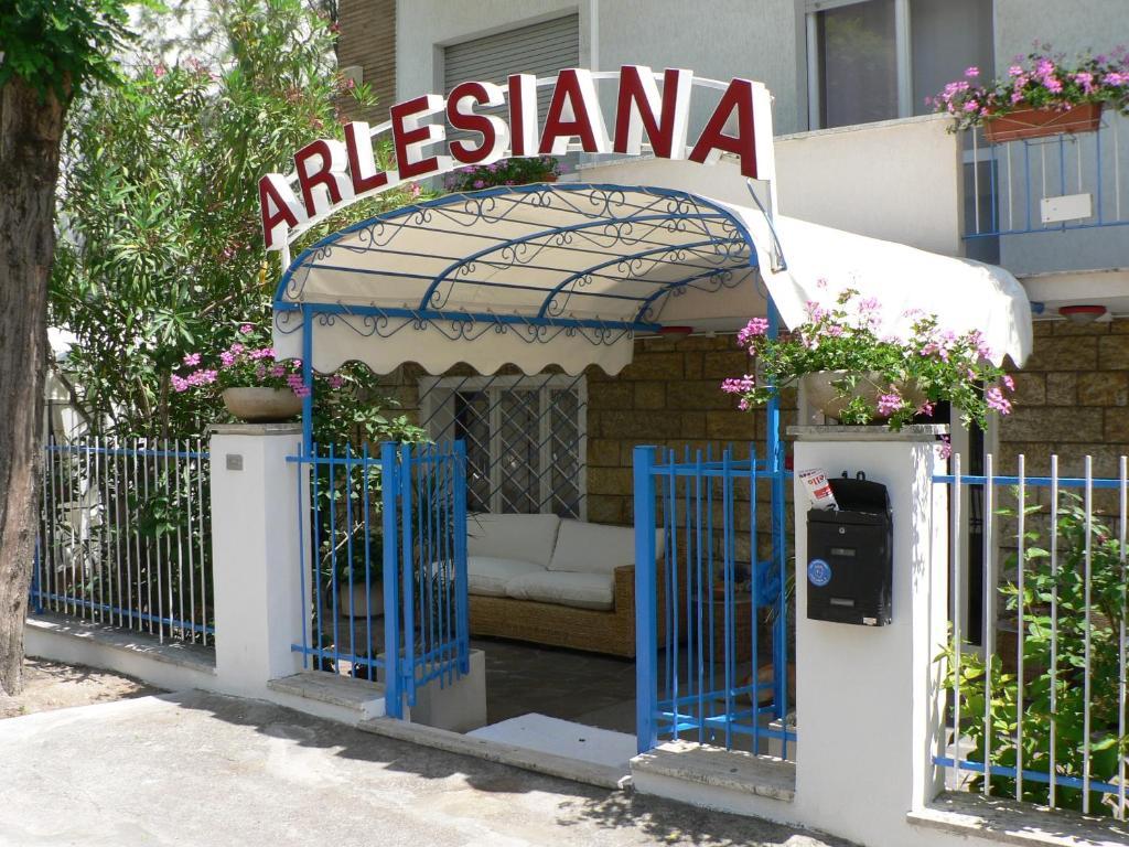 Hotel Arlesiana Rimini Eksteriør billede